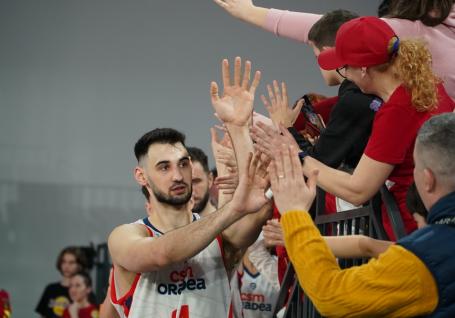 Bogdan „Bobe” Nicolescu, fostul căpitan al CSM Oradea, merge la marea rivală a roș-albaștrilor: a semnat cu U-BT Cluj