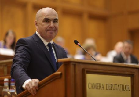 Cu ce le-a greșit Bolojan?