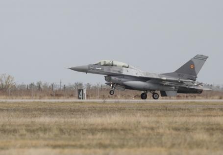 O a doua dronă a fost doborâtă în spațiul aerian al României. Două aeronave F-16 au intervenit în Delta Dunării