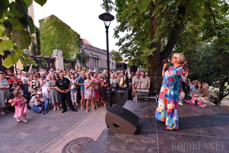Mirabela Dauer a fermecat publicul oradean la concertul de langa…