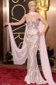 Cum s-au îmbrăcat vedetele la Oscar 2014: Au dominat rochiile "sirenă", paietele şi culorile pale (FOTO)