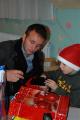 De Moş Nicolae, FC Bihor a dus cadouri orfanilor din Sâniob (FOTO)