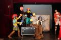 Record teatral la Oradea: trei premiere pentru copii cu sălile arhipline în weekend (FOTO)