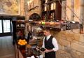 Toscana de Oradea: cântăreţul Gabi Ilea şi-a "reinventat" restaurantul (FOTO)