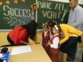 Sună clopoţeii! Elevii s-au reîntors la şcoală, iar primarul Bolojan îi îndeamnă să studieze disciplinele tehnice
