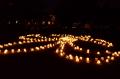 În ciuda frigului, sute de orădeni au ieşit să serbeze lucrurile simple, la lumina lumânărilor (FOTO)