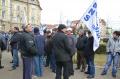 Sute de sindicalişti au protestat împotriva noului Cod al Muncii. Un PDL-ist a purtat o pancartă cu "Jos Băsescu" (FOTO)