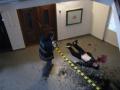 Un orădean de 28 de ani a murit zdrobit, după ce s-a aruncat de la etaj (FOTO)