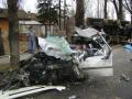Trei morţi şi doi răniţi, dintre care unul în stare foarte gravă, într-un accident pe Clujului