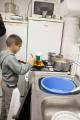 Lecţie specială: Copiii orfani au învăţat să gătească de la un chef experimentat (FOTO)