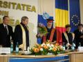 Preşedintele Alma Mater a primit primul titlu de Doctor Honoris Causa din cariera sa la Universitatea din Oradea