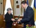 Ministrul Cseke Attila a premiat la Oradea cei mai merituoşi asistenţi medicali din patru judeţe (FOTO)