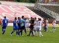 Dispută aprigă: FC Bihor a câştigat cu 2-1 în faţa oltenilor de la ALRO (FOTO)