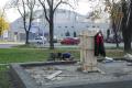 UDMR pune cu forţa o statuie în Parcul Brătianu (FOTO)