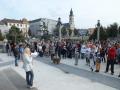 500 de orădeni au mărşăluit împotriva exploatărilor de la Roşia Montană: "Trezeşte-te, române, din somnul cel de aur!" (FOTO)