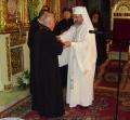 Preafericitul Daniel i-a dăruit preotului Nemeş cea mai înaltă distincţie a Patriarhiei (FOTO)