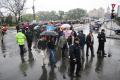 Fie ploaie, fie vânt, ei protestează: 400 de dascăli au strigat în stradă "Jos Guvernul"
