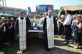 Preotul Ioan Ciordaş, înmormântat în prezenţa a 200 de preoţi şi 2.000 de enoriaşi. Episcopul Sofronie nu a participat