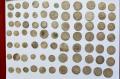 Un orădean a descoperit un tezaur de monede din secolul XVI în pădurea de la Săldăbagiu