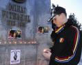 Au aprins o lumânare pentru tinerii care au murit în protestele împotriva comuniştilor, la Chişinău