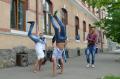 Elevii de la "Şaguna" au dansat şi au făcut tumbe în faţa şcolii, militând împotriva excluziunii sociale