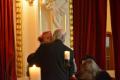 În ropote de aplauze: Actorul Ion Abrudan, omagiat de orădeni în Teatrul Regina Maria (FOTO/VIDEO)