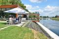S-a deschis Rivo, singurul restaurant & lounge din Oradea situat pe malul apei. Vezi cum arată! (FOTO)