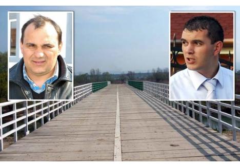 HAPPY END. Stârnit de BIHOREANUL şi de poliţiştii antifraudă, edilul comunei Finiş, Ioan Man (stânga), a găsit o soluţie de a termina podul Cătanelor (foto), iar beneficiarul principal al afacerii penale, Daniel Merce Sabău (dreapta), a scăpat deocamdată de gratii. Chiar şi aşa, nu-i deloc onorabil pentru ginerele "omului lui Băsescu" să fie prins că fentează statul... 