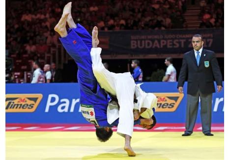 UAU! Judoul a devenit un sport tot mai dinamic, dovadă fiind imaginile spectaculoase surprinse de fotografi în timpul execuţiei unor procedee, inclusiv la Mondialele de la Budapesta (Foto: IJF)
