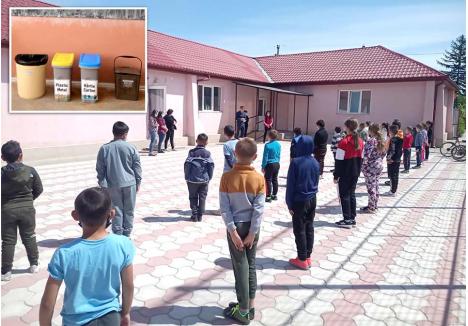 EDUCAŢIE PENTRU VIAŢĂ. Toţi elevii din Batăr au participat la lecţii de ecologie, învăţând cum să folosească recipientele primite pentru colectarea separată a deşeurilor