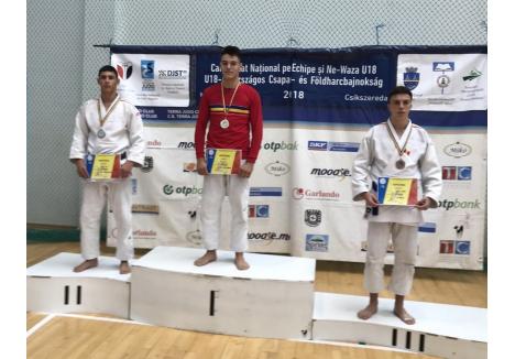 Alex George Creţ şi David  Fodor,  pe primele două trepte ale podiumului categoriei 81 kg