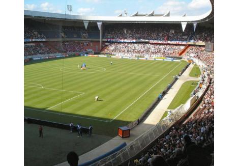 Parc des Princes, unul din stadioanele pe care francezii le pregătesc