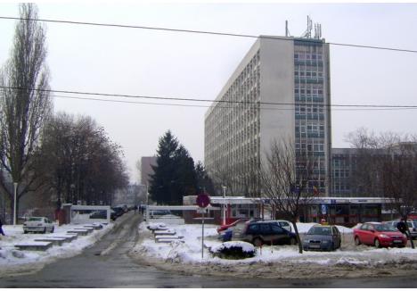 Spitalul Municipal Gavril Curteanu face angajări: unitatea are nevoie de un director de îngrijiri şi un medic oncolog