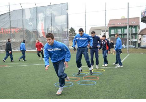 Fotbaliştii de la FC Bihor se pregătesc de atac. Sâmbătă, ei vor evolua în primul meci din retur, în compania echipei Arieşul Turda