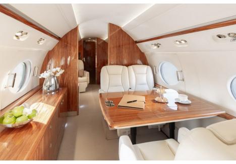 BoardingPass.ro a publicat imagini cu interiorul tipului de aeronavă folosit de președintele Klaus Iohannis pentru vizita în Coreea de Sud (Sursa foto: Global Jet via BoardingPass.ro)