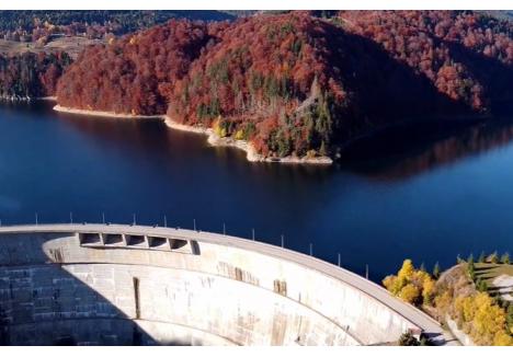 imagine generică de la barajul Valea Drăganului - Floroiu (captură Youtube / Munții Apuseni)
