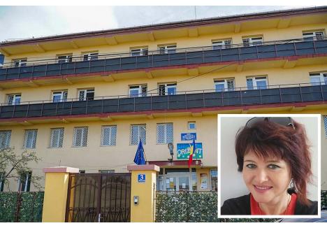 NO COMMENT. Reclamată la Parchetul Oradea de familiile a trei dintre elevii ei de la Centrul Școlar de Educație Incluzivă Orizont (foto), învățătoarea Mariana Brazdău (medalion) a refuzat să poarte o discuție cu BIHOREANUL: „Nu am nimic de comentat”