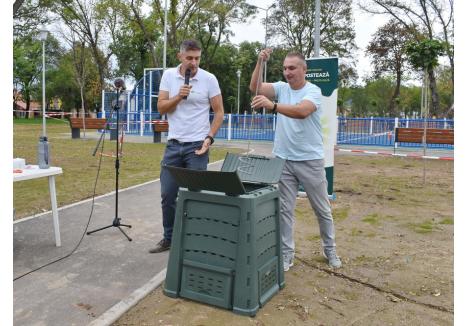 Locatarii din cartierul Tineretului au putut afla și cum se folosește compostorul