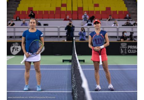 Bihoreanca Irina Bara (foto dreapta) a pierdut meciul cu italianca Elisabeta Cocciaretto (stânga) (Sursa foto: Tenisite.info / Credit foto: Cristina Huţu - Creative Fortitude)