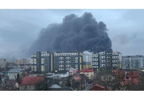 Aeroportul din Ivano-Frankvisk a fost bombardat de trei ori în ultima săptămână (sursa foto: www.ukrinform.net)