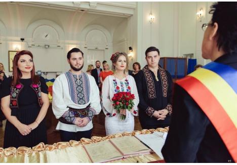 (sursa foto: nuntatraditionala.ro)