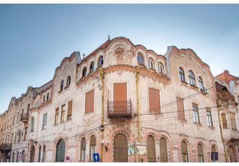 Palatul Adorján I (sursa foto: oradeaheritage.ro)