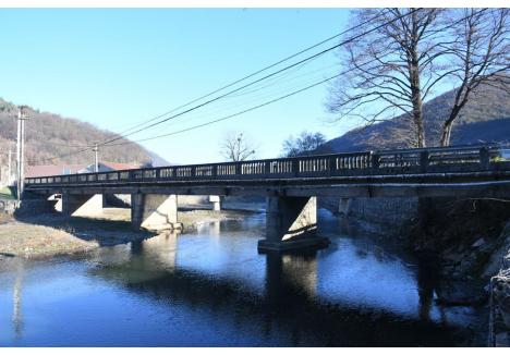 Vechiul pod din Bulz