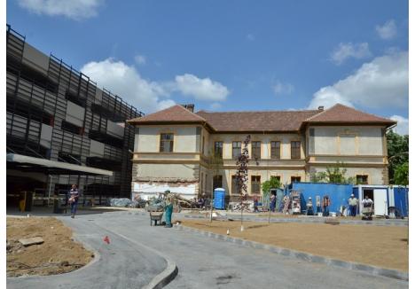 O parte din fosta clădire a Spitalului de Boli Infecţioase va deveni sediul ADP Oradea