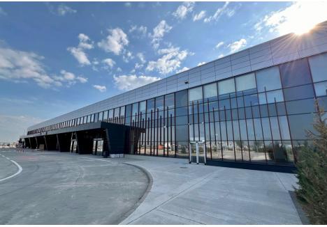 Reprezentanții Aeroportului Oradea au făcut publică o singură fotografie, și aceea din exterior, cu noul terminal