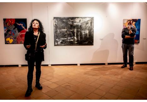 Vioara Bara, curatorul expoziției în Galeriile Reperaj (Foto: Ovi D. Pop)