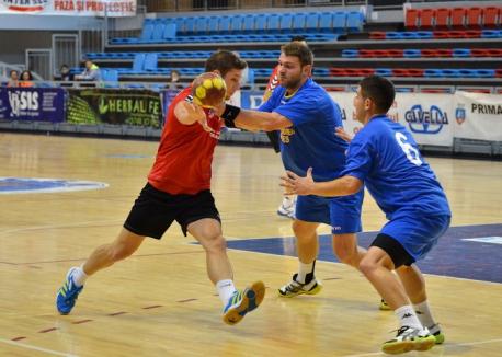 Victorie importantă pentru handbalişti: CSM Oradea a învins HC Argeş Piteşti şi e pe primul loc în clasament (FOTO)