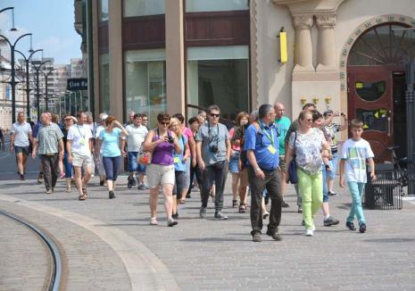 Destinaţia: Oradea! Pentru prima oară în istoria oraşului, numărul anual al turiştilor l-a depăşit pe cel al locuitorilor