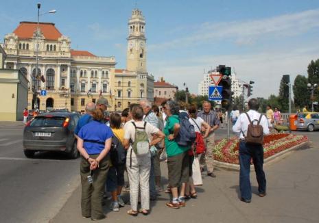 Oradea se vinde! A atras anul trecut 223.000 de turişti, numărul lor depăşind pentru prima oară populaţia oraşului