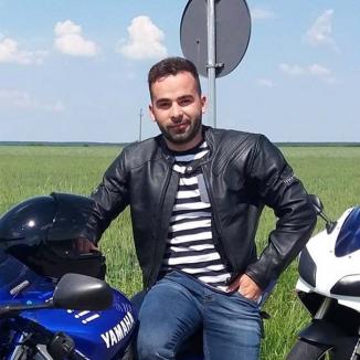 Motociclist 'terorist': Locuitorii din Salonta sunt terorizaţi de un motociclist zgomotos (FOTO/VIDEO)